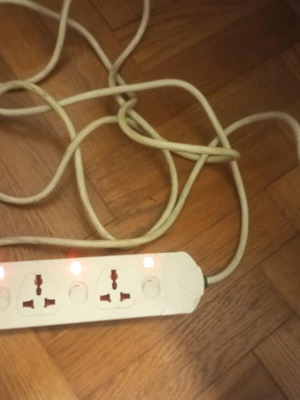 English power strip 3 sockets used with 3-meter cable and USB adapter