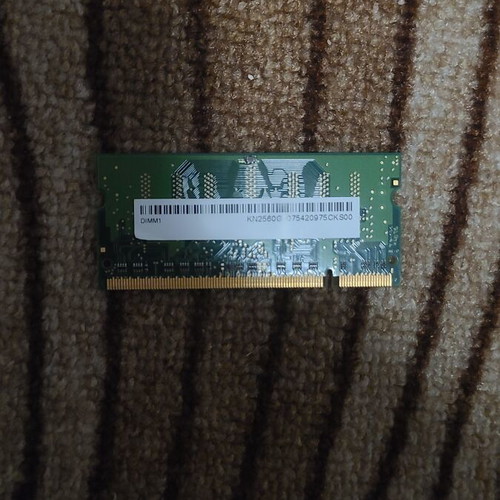 Hynix 256MB DDR2 SO-DIMM PC2-3200 used, 400 MHz