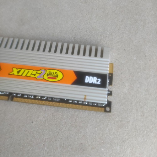 Corsair XMS2 DHX DDR2 3GB RAM kit used with a burnt module