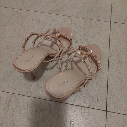 Migato beige sandals like new, size 37