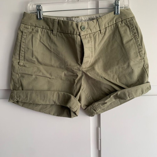 J. Crew Broken In Boyfriend khaki shorts new, size S