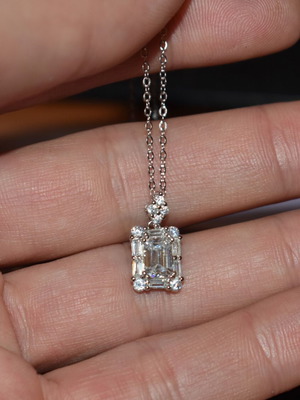 Silver moissanite necklace 1.00 carat lab with certificate new