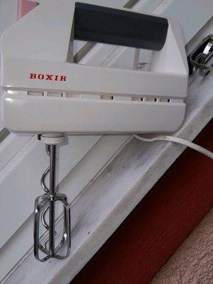 Hand mixer almost new used