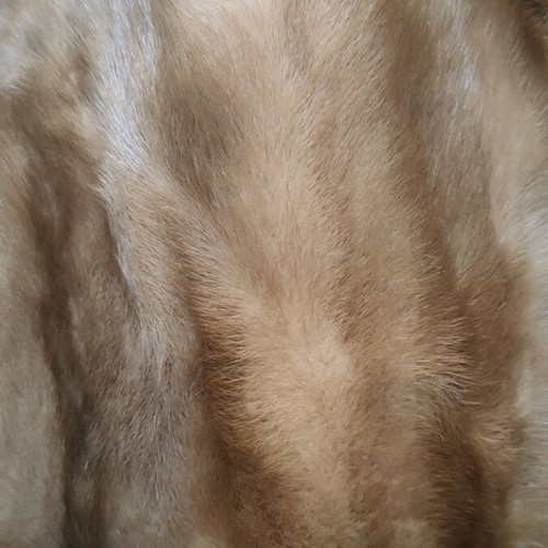 Etol mink fur like new, short cape coat beige