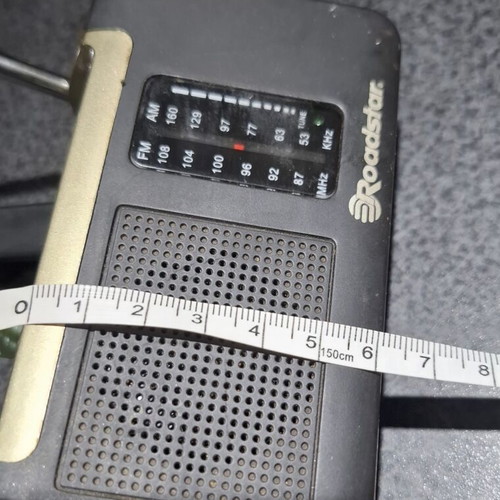 Roadstar TRA-500DS Portable Radio like new with Solar Panel and Crank