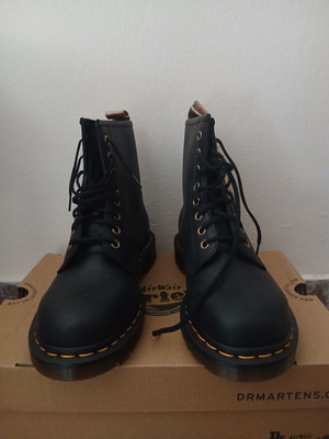 Dr. Martens vegan boots size 39, black