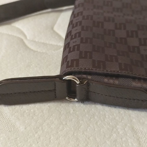 Sisley crossbody bag like new, brown, 24x27cm