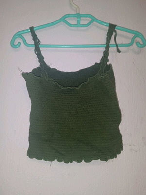 Stradivarius top used, size L, green