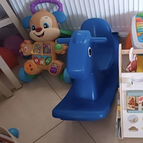 Παιδικό αλογάκι μπλέ σαν καινούργιο