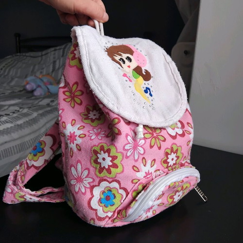 Children's backpack like new, fabric pink multicolor