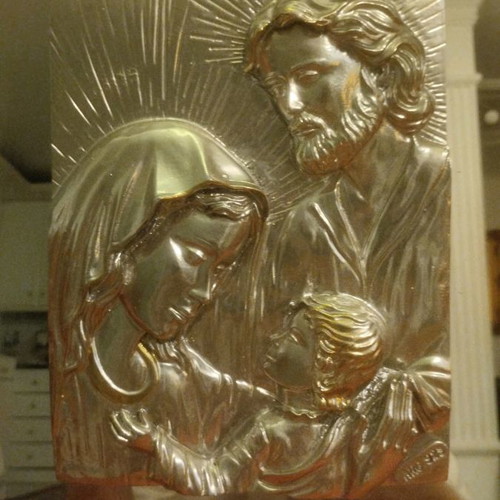 Silver icon used with mirror