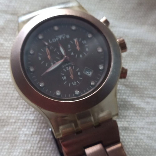 Lofty's Unisex Watch with Day Indicator and Metal Bracelet like new, brown