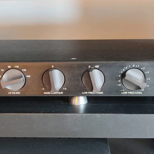 Infinity Gamma speakers used in excellent condition