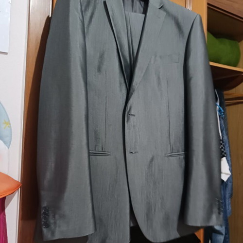 Men's suit new with jacket size 56/50 and trousers 48