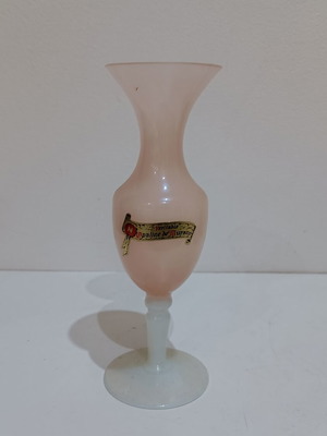 Murano Veritable Opaline de Murano Vase like new