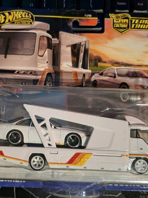 Hot Wheels Premium Toyota Soarer Team Transport καινούργιο