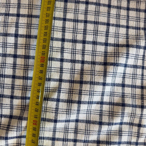 Handmade vintage tablecloth and 7 napkins used, 100% cotton