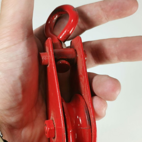 Heavy-duty metal lifting pulley block used