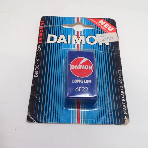 Daimon 9V Vintage Battery New in Original Packaging