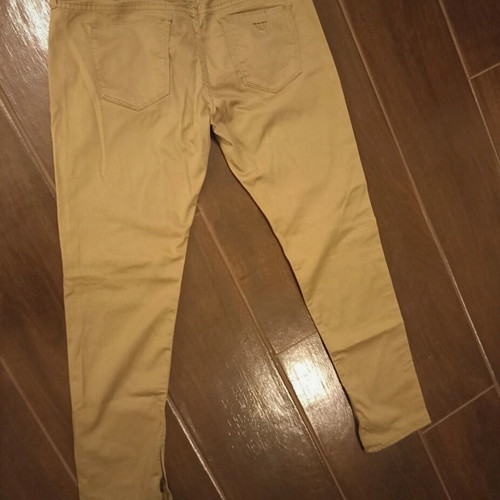Guess women's slim fit pants beige used, size S