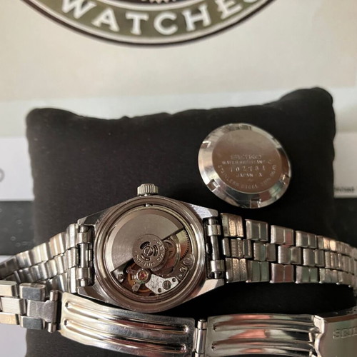 Seiko Automatic 2205A women's watch used, vintage, red-silver