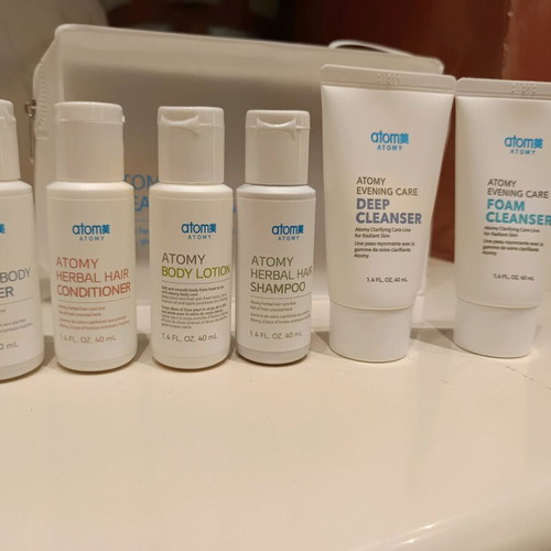 Korean Atomy Travel Cleansing Kit new