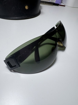 Bvlgari sunglasses like new with case, black