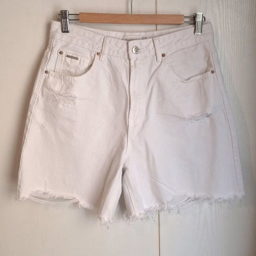 Stradivarius D93 white high-waist denim bermuda shorts like new, size 40