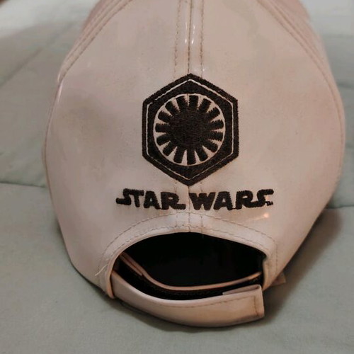 Καπέλο Star Wars Disney σαν καινούργιο, άσπρο