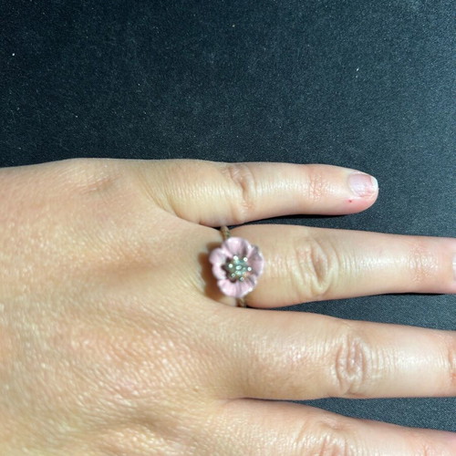 Ring with pink flower and strass used
