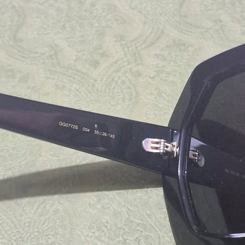 Gucci oversize sunglasses used