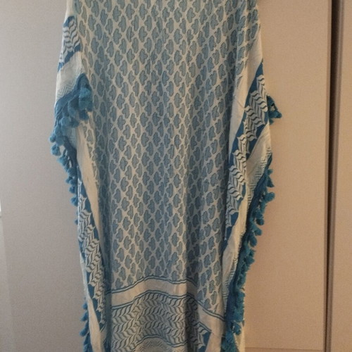 Long caftan new, white-turquoise, one size