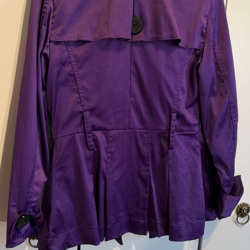 Purple outerwear like new, size S