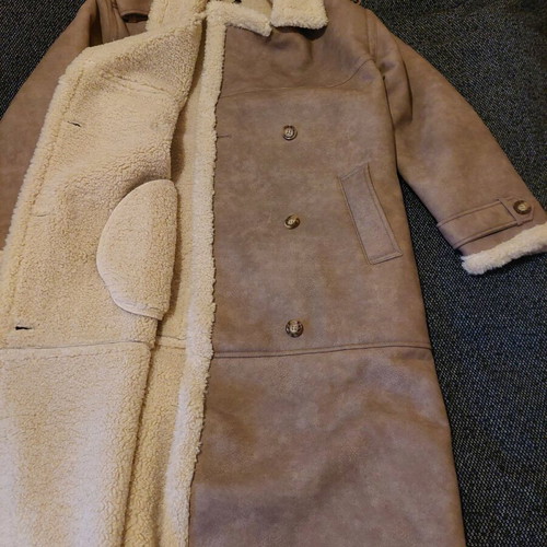 Women's winter coat new, size M 38, oversized fit