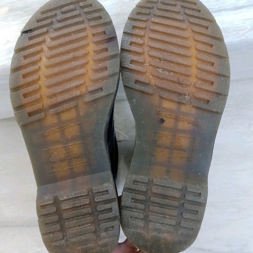 Dr. Martens boots used, no37, black patent leather