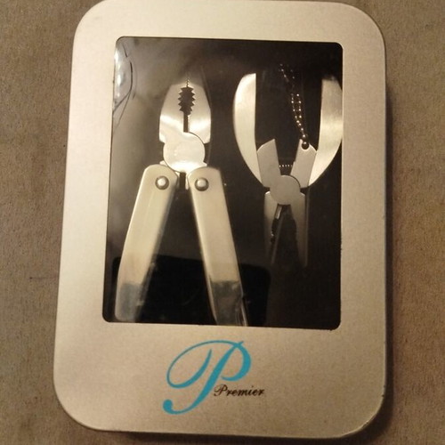 Multitool set in metal box new, unused