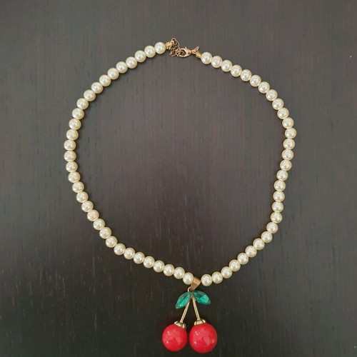 Faux Bijoux Pearl Effect Necklace used with Cherry Pendant