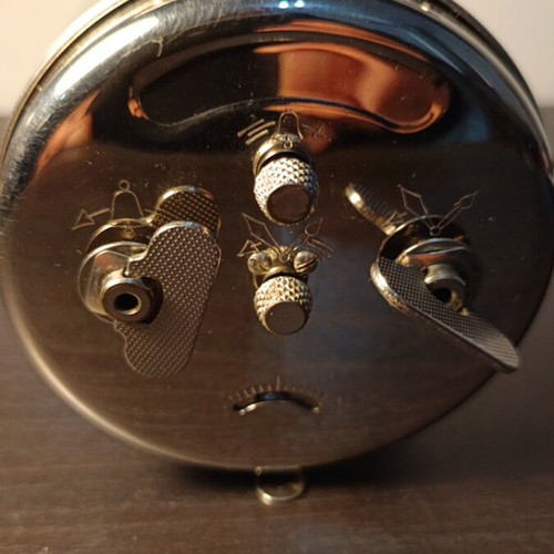 Junghans Table Clock like new, analog