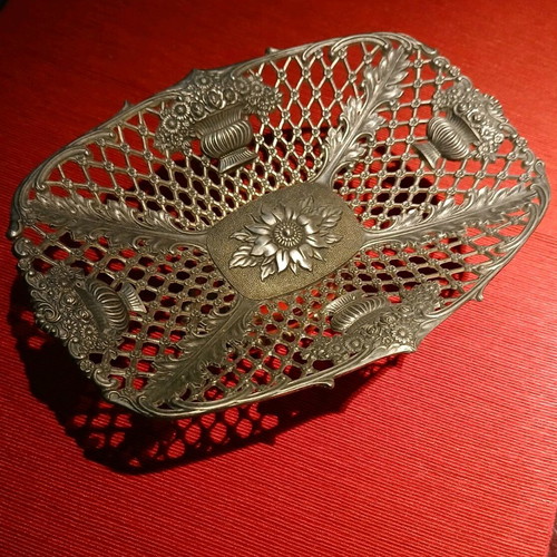 Vintage fondue bowl large used, ornate design