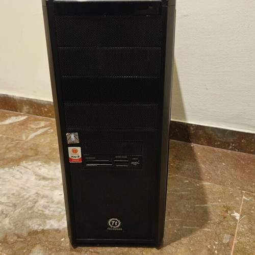 Thermaltake V9 Retro Gaming PC Case used with USB 3.0