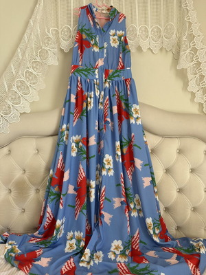 Karavan maxi dress size small, like new