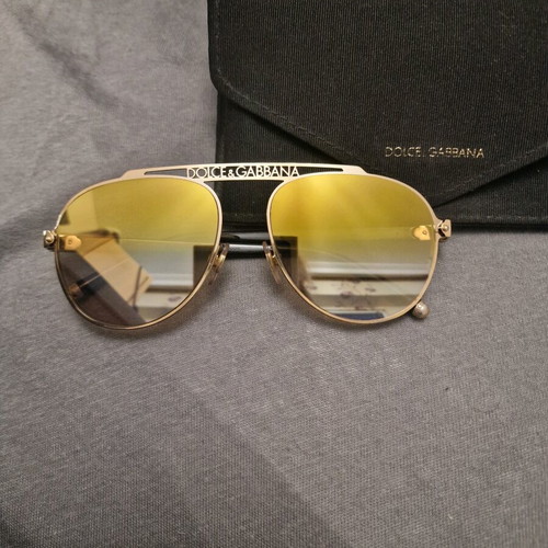 Dolce & Gabbana sunglasses like new, women's, gold