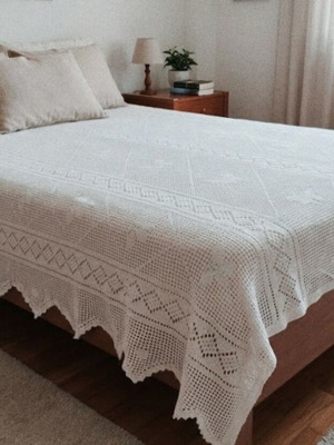 Πλεκτή κουβέρτα με δαντέλα και πεταλούδες για ημίδιπλο κρεβάτι