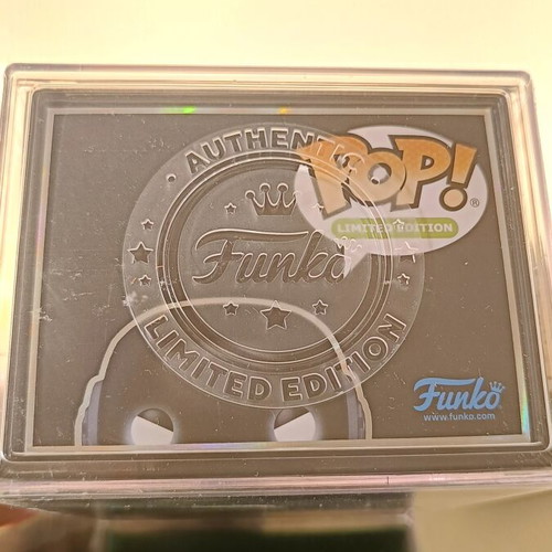 Funko Pop Radiant Black 60 Limited Edition 5000 pcs