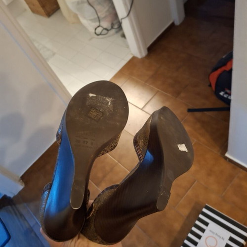 Schutz women's heels like new, size 39