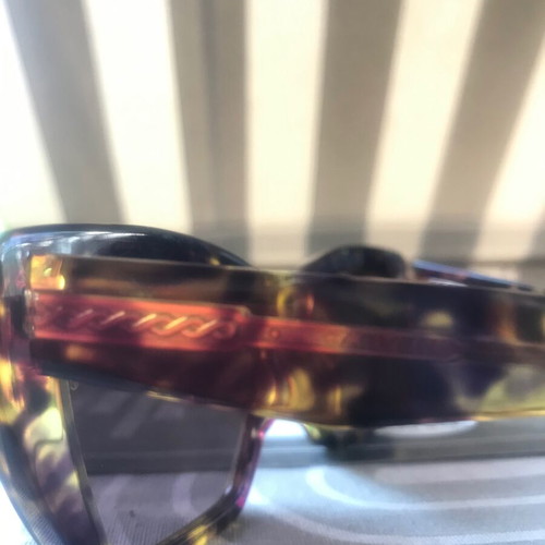Carven tortoise sunglasses used, with case