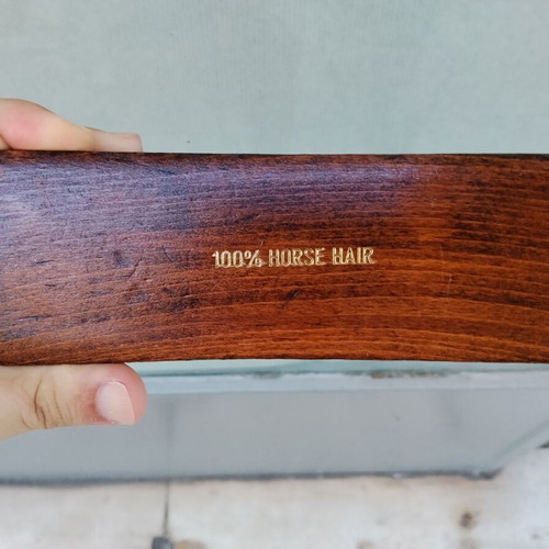 Brush with 100% natural horsehair, like new