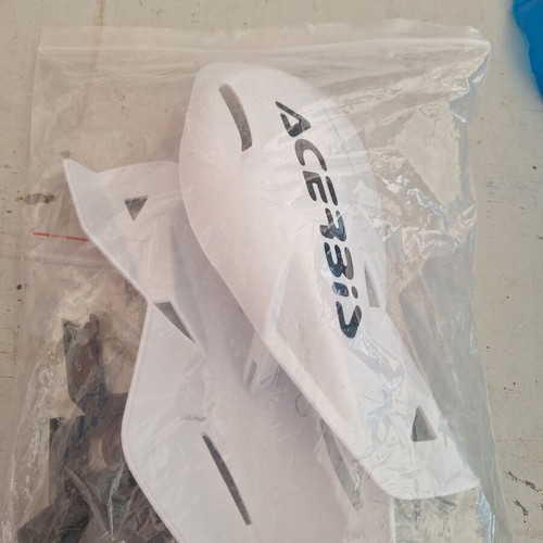 Motorcycle hand guards new, suitable for various models