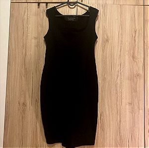 Μαύρο φορεμα ελαστικό - L