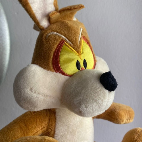 Baby Wile E Coyote plush toy Looney Tunes used